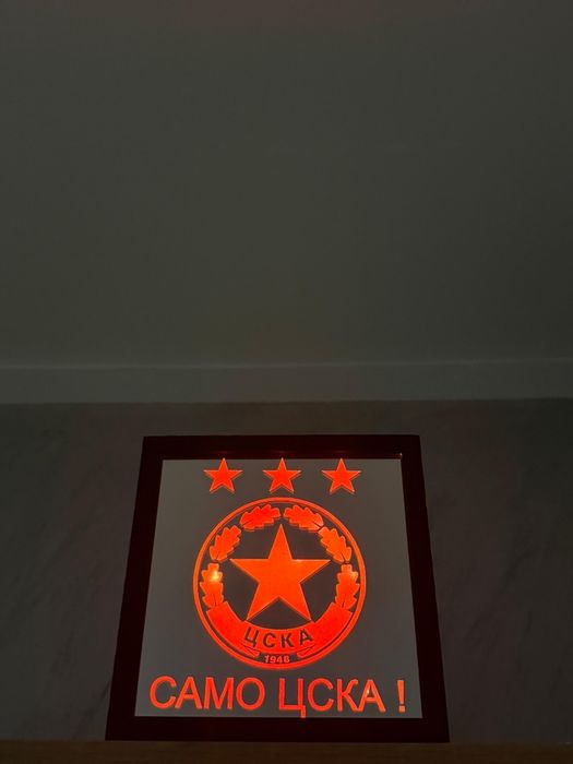 Огледален light box