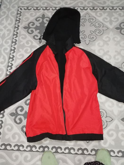 Продам куртку большую