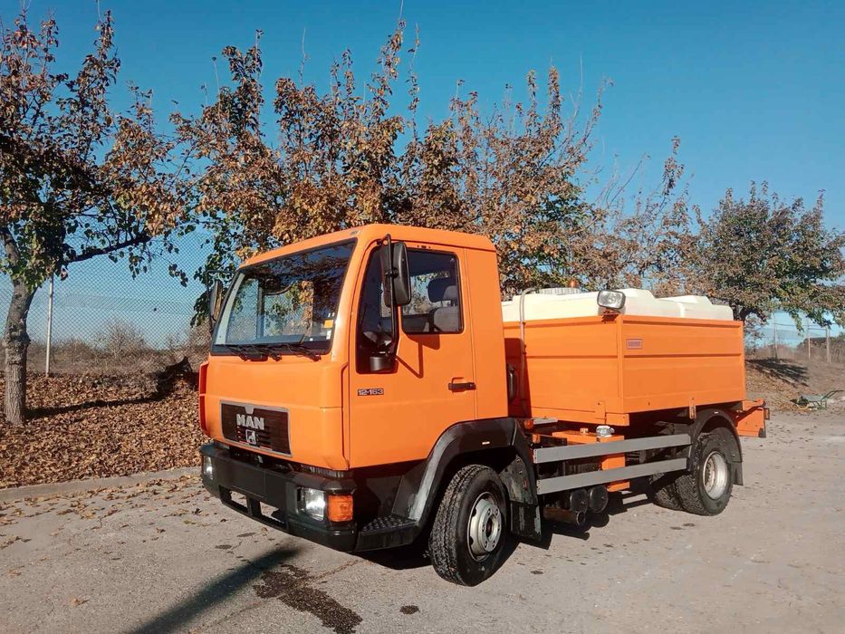 MAN 12.163 товарен камион