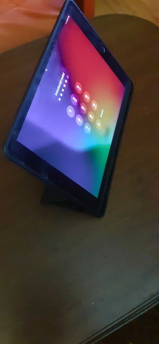 iPad7 (2019), wi-fi + cellular, 32gb, 10,2”