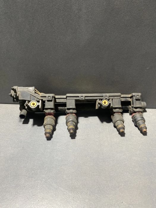 Rampa cu injectoare 7700108667 Renault Twingo 2003 1.2 MT (60 hp)