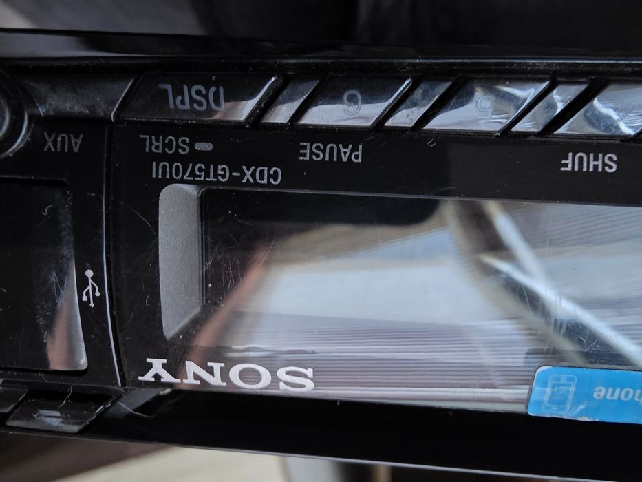 Продавам Sony с усб