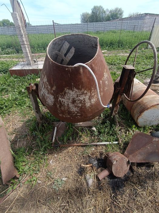 Бетономешалка на 250 литров