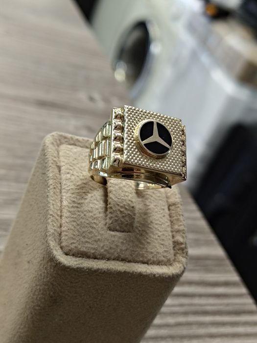 Златен пръстен Mercedes 6.17гр / 14К