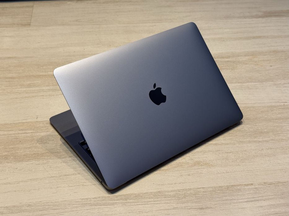 *16GB Ram*Отличен 13,3' MacBook Air M1/92% Battery/16GB Ram/256GB