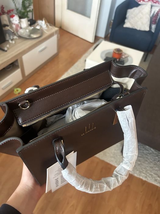 Луксозна дамска чанта La Mansio Petit M – Caramel Saffiano, чисто нова