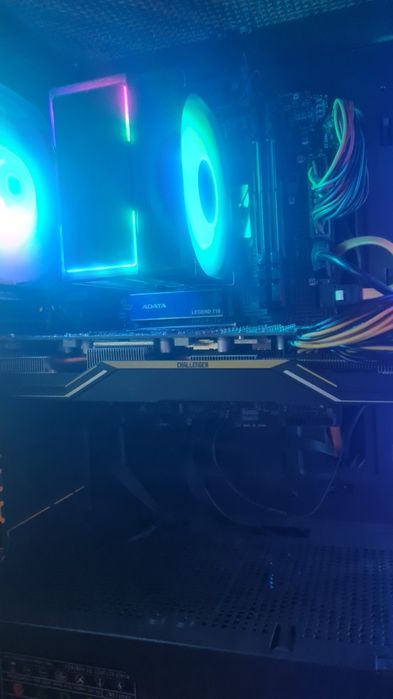 Продам видеокарту AMD RX5700XT