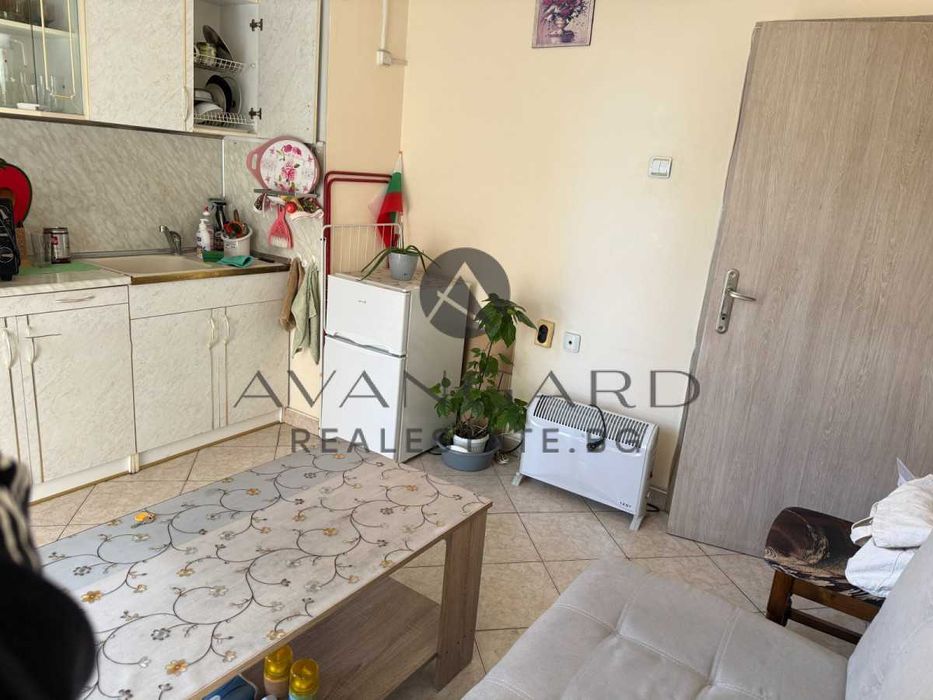 Продава се Двустаен апартамент в Пловдив, Център - 75 кв.м за 1190 €/кв.м - Снимка #3