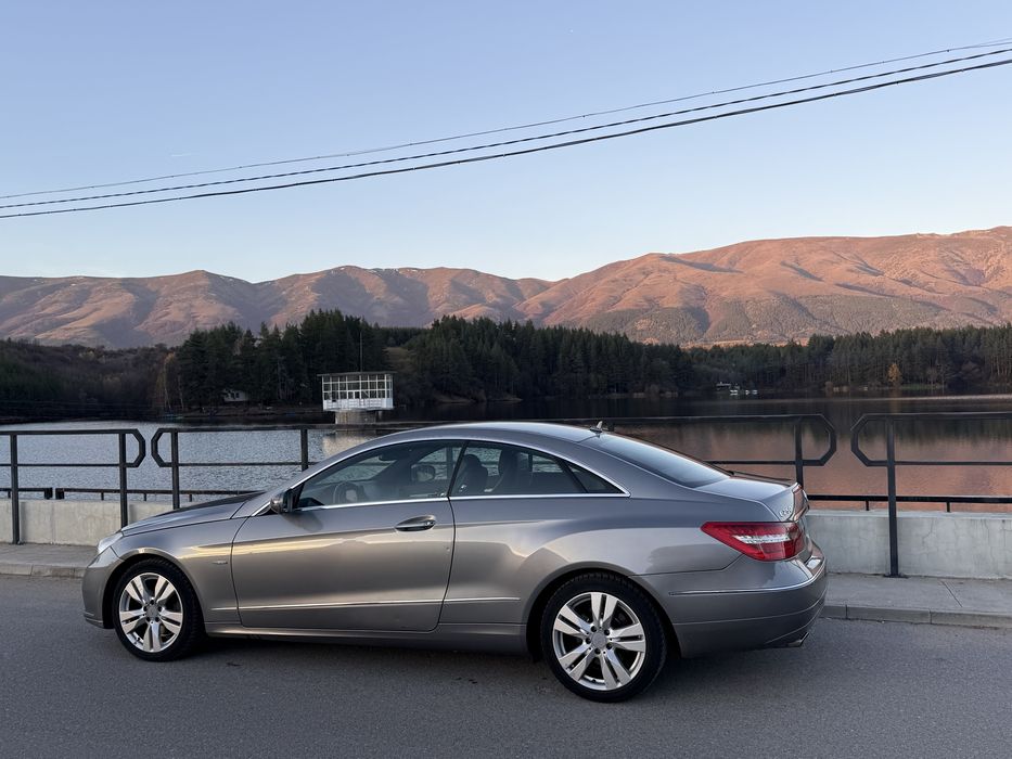 Mercedes Benz E250 coupe