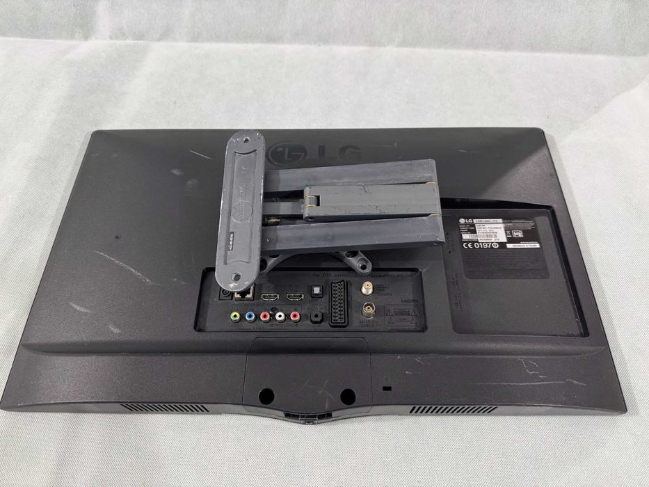 Телевизор - LG 24 inch / Smart / А5