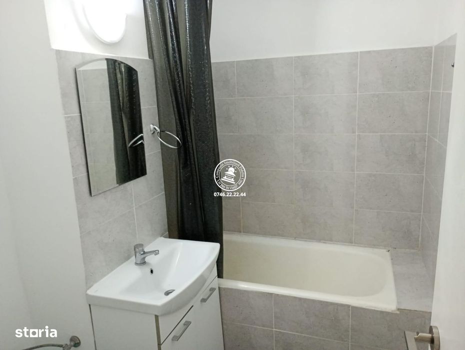 Apartament de vanzare 3 camere, Centru
