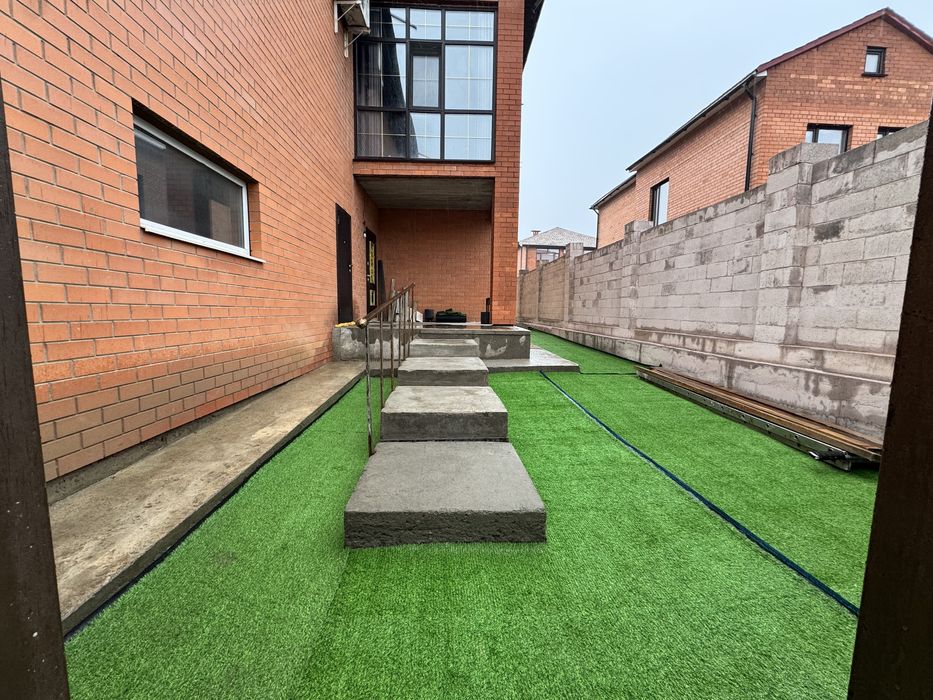 Продам Котедж Дом 400 кв.м.