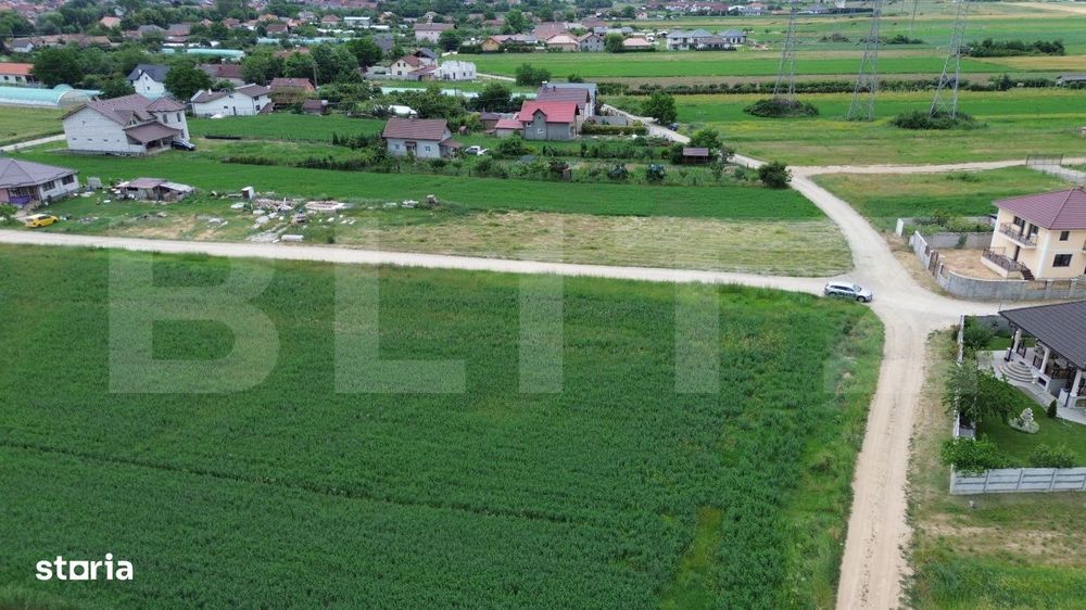 Teren intravilan 1500 mp, 2 fronturi, utilitati, zona Barabant