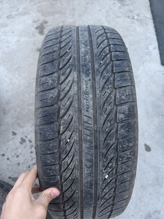 Шины летние 215/55/17