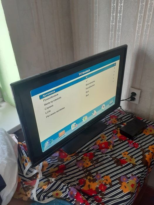 Продаю срочно телевизор