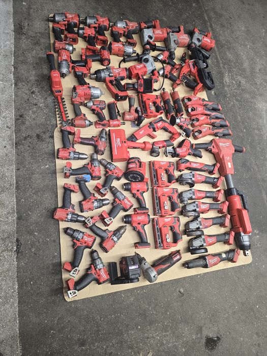 Vand angro milwaukee profesionale