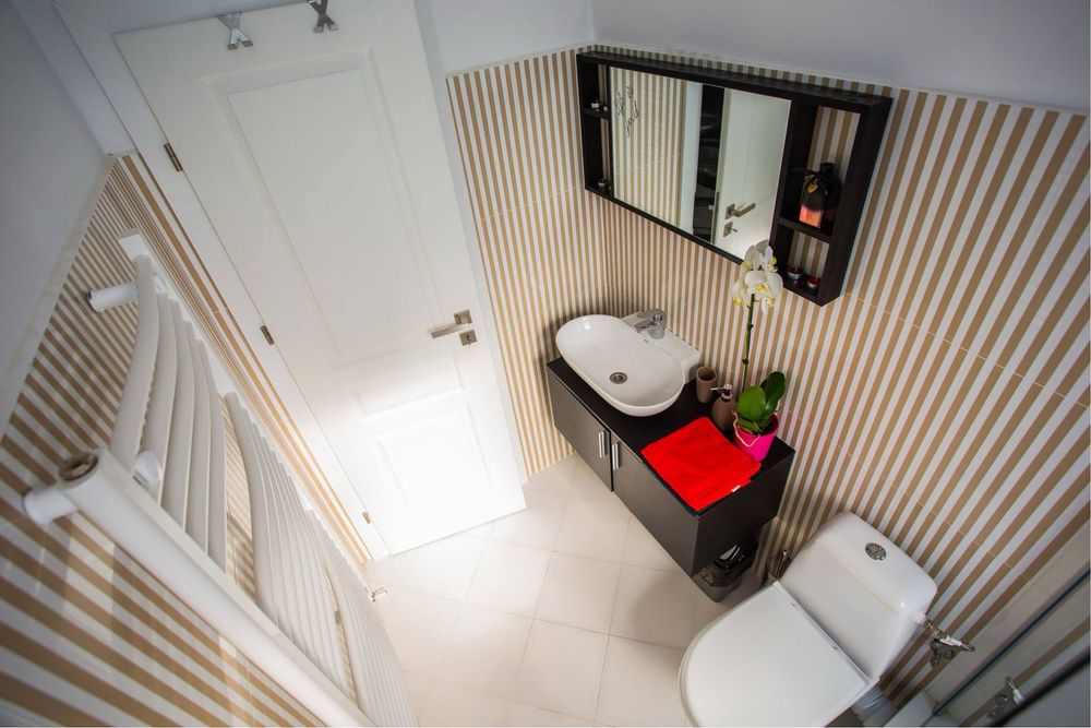 Inchiriez apartament 2 camere Mamaia Nord