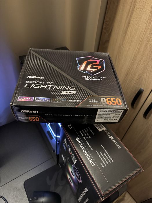 Геймърски компютър - Ryzen 7 7700, 32gb ram, rtx 3080 fe.