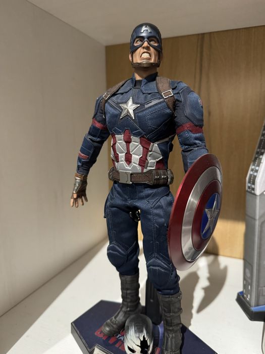 Hot Toys фигурка Captain America Civil War 1/6  MMS350