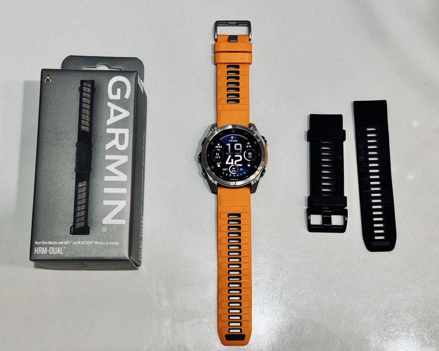 Garmin Fenix 8 51mm AMOLED Titan Sapphire + пульсометр HRM-DUAL