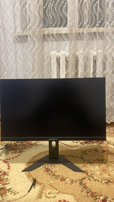 Монитор повреждённый
