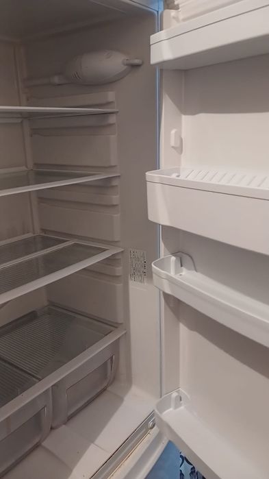 Холодильник indesit SB 185.027