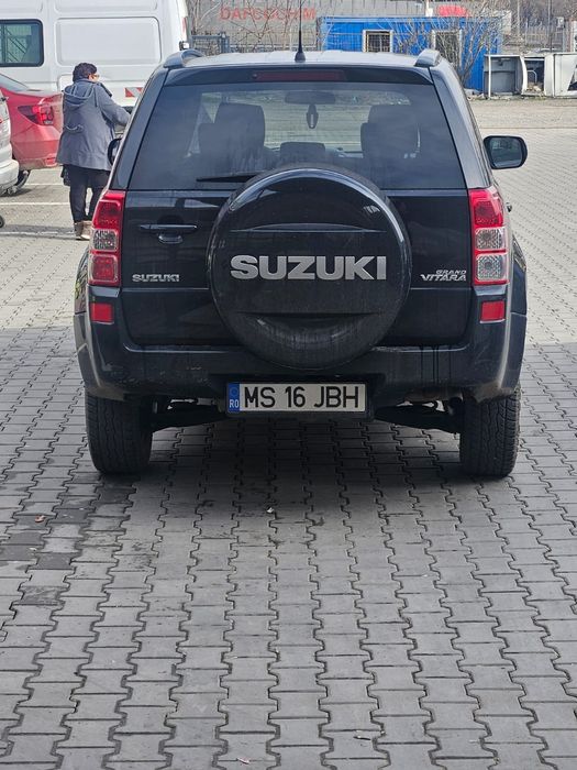 Suzuki grand vitara