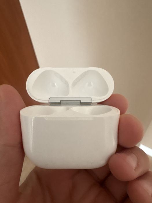 airpods 4 gen кейс