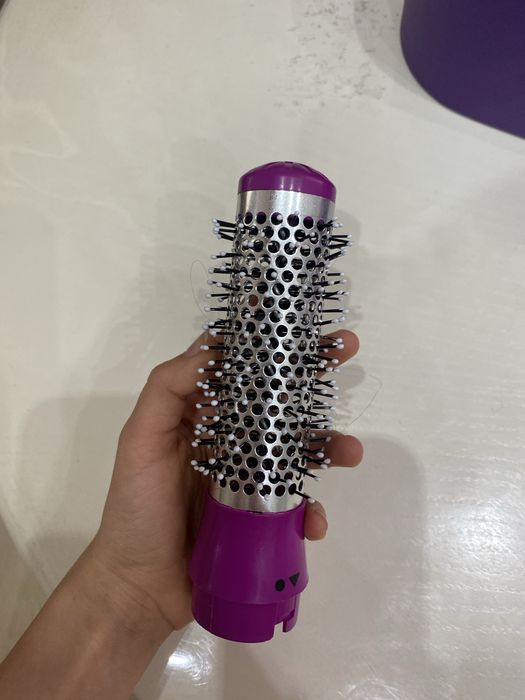 Фен для волос Dyson