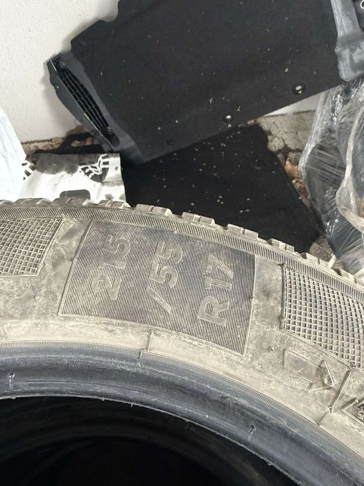 Гуми 215/55/17  всесезонни Kleber