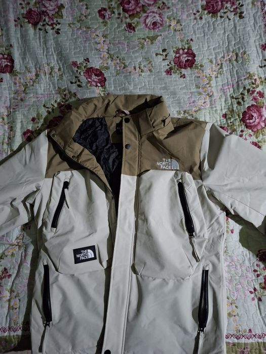 Продам куртку  демисезонная