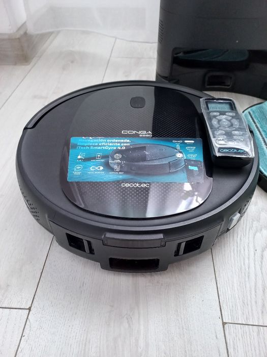 Aspirator  Cecotec CONGA la mâna a doua
