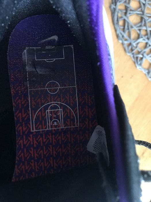 Încălțăminte baschet Lebron 17 măsura 39