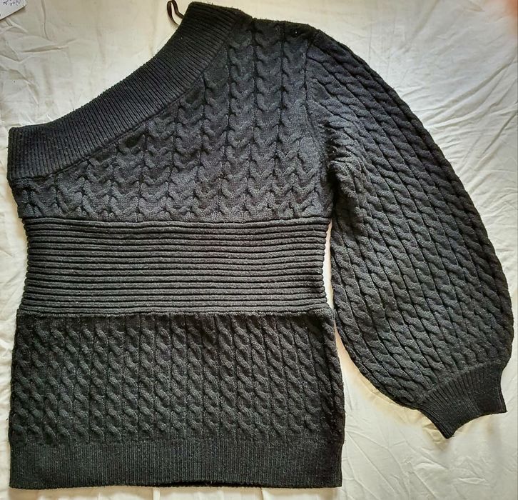 Pulover / bluza cu o maneca negru