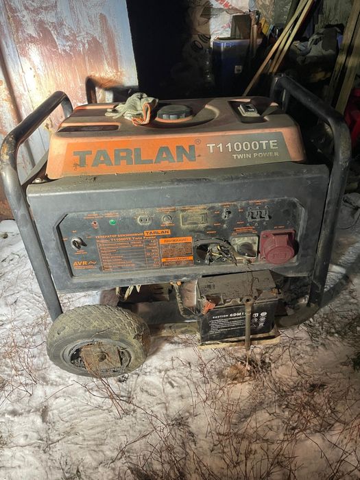 Продам генератор хороший мощный  все работает