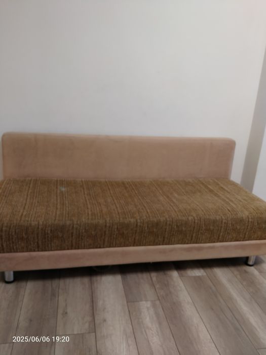 Продам тахту б/у