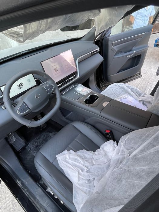 Донгфен 008  автосалонда. 25/26. Ултра Рестайлинг массаж