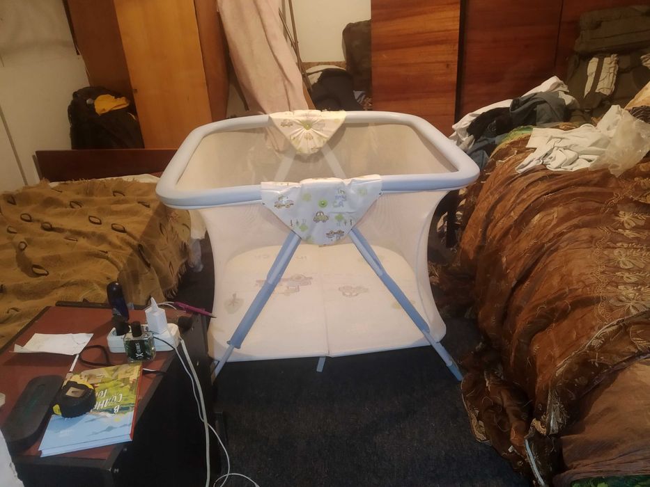 Манеж детский новый складной