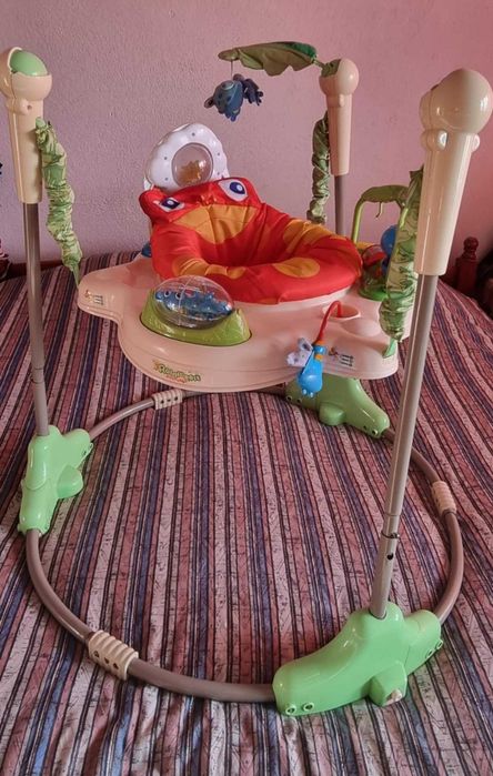 Детско бънджи и забавен център