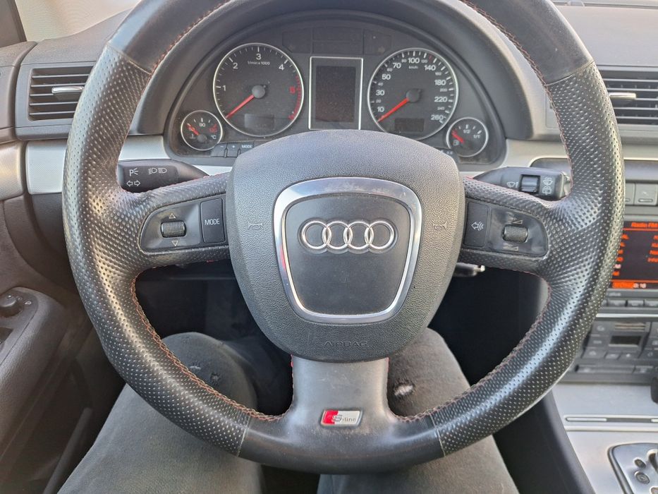 Volan complet  S-line Audi A4 B7 2 spire cu piele perforata ,comenzi