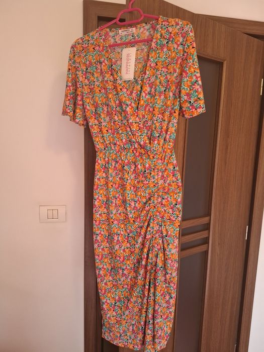 Rochie dama midi, noua cu eticheta
