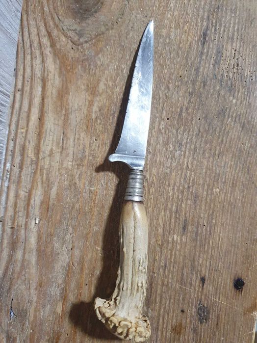 Ръчно изработен нож с рог
