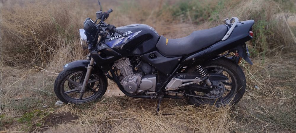 Vand  Honda CB500