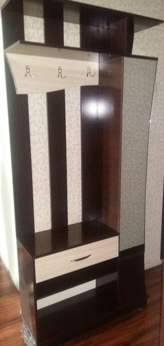 Мебель для прихожей в отличном состоянии.Срочно!