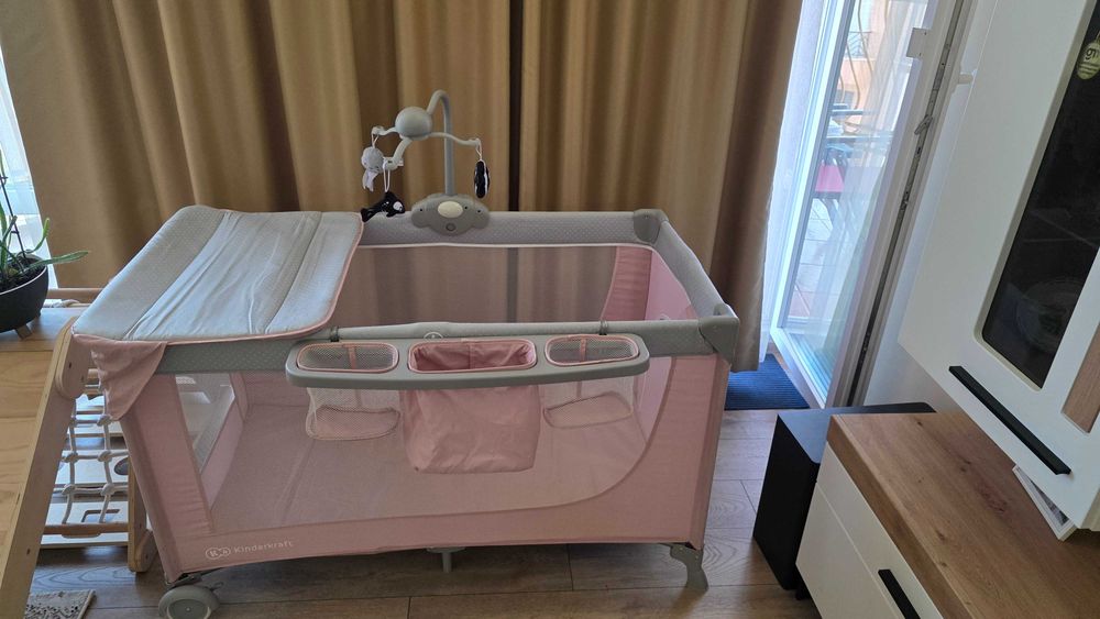 Бебешка преносима кошара KinderKraft LEODY 2022 FULL