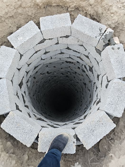 Урачи ва сантехника устаси.