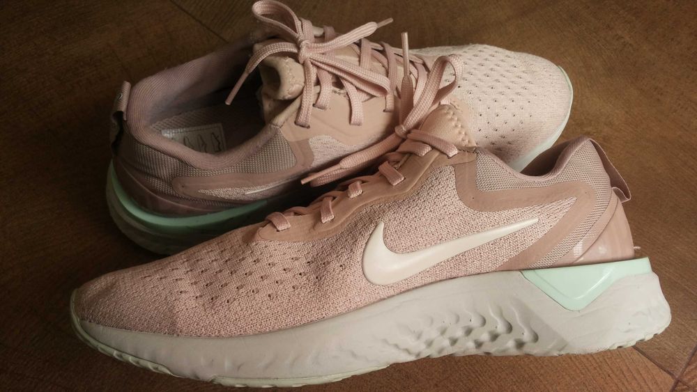 NIKE Odyssey React Particle Pink Размер EUR 39 / UK 5,5 дамски маратонки 145-13-S