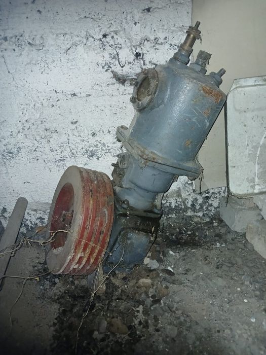 Компрессор высокого давления советский