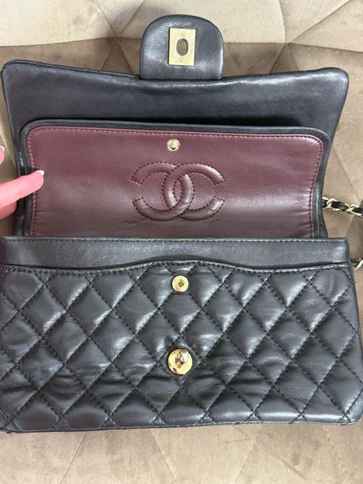 Geanta Chanel neagra