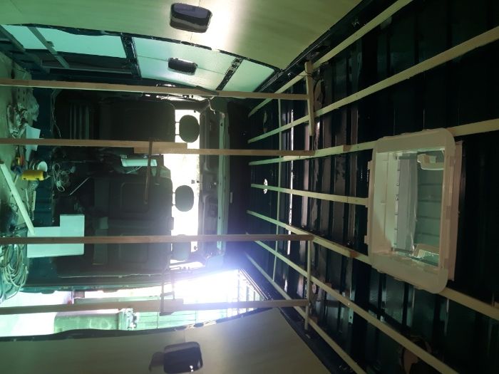 Reparatii Rulote si Autorulote !